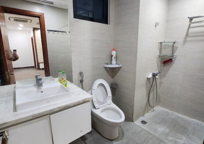 Chính chủ bán chung cư cao cấp Goldmark City Hồ Tùng Mậu.