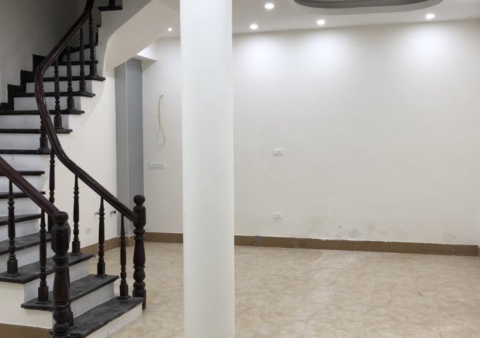 Chính chủ cho thuê nhà riêng tại ngõ 178 Quan Nhân, Quận Thanh Xuân