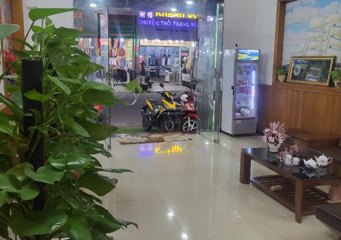 Cho thuê nhà 1 trệt 2 lầu 100m2 mặt tiền đường D1 - KDC VietSing, Bình Hoà, Thuận An, Bình Dương.