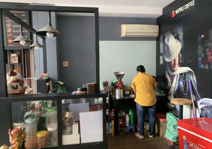 Quận 7 , Hot Hot ! Sang Rẻ Quán Cafe NapoLi - Giá Rẻ Chỉ 74 tr, MT Kinh doanh Khu Văn Phòng Cty Đông Nguyên Ngày, Tel : 0933008784