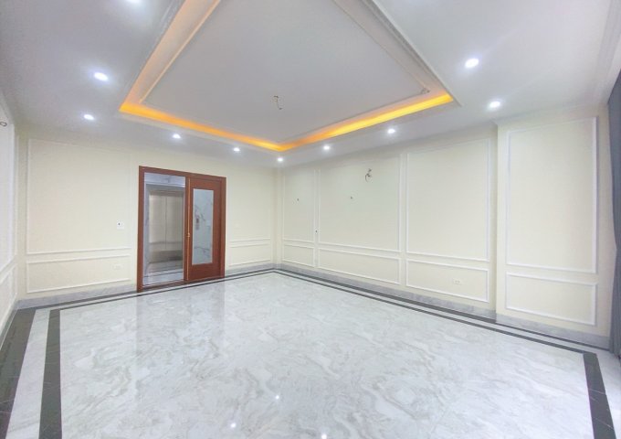 BÁN NHÀ MẶT NGÕ 208 TAM TRINH, YÊN SỞ. DT 41m × 5T. KINH DOANH. Ô tô đỗ cửa, chỉ hơn 4 tỷ