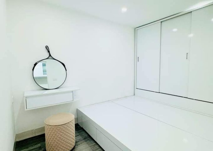 BÁN TẬP THỂ TẦNG 1 TRẦN QUÝ CÁP ĐỐNG ĐA GIÁ:1.99 TỶ DT:30M2,10M RA MẶT PHỐ ,ÔTÔ ĐẬU CỬA ,20M RA HỒ LINH QUANG