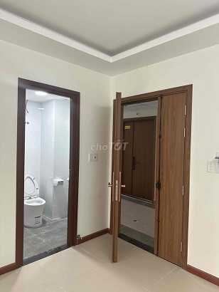 Mình chính chủ bán căn hộ chung cư 55m2 - 2PN Iris Tower Thuận An, Bình Dương.