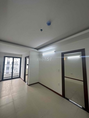 Mình chính chủ bán căn hộ chung cư 55m2 - 2PN Iris Tower Thuận An, Bình Dương.