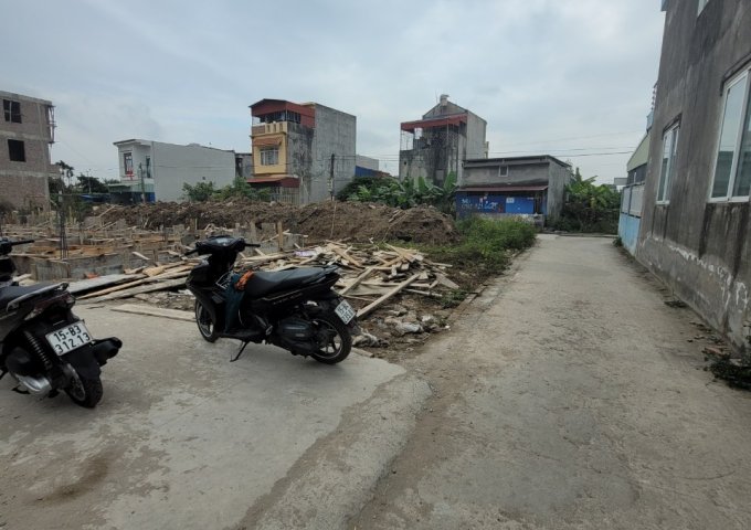 Bán đất ở chợ Lương Quán Nam Sơn,50 m2,870tr