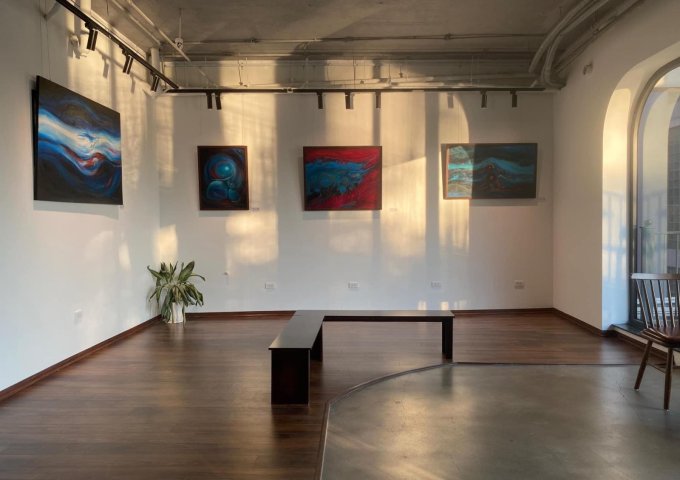 Sang nhượng Quán CF tranh view Hồ Tây có hoàng hôn.