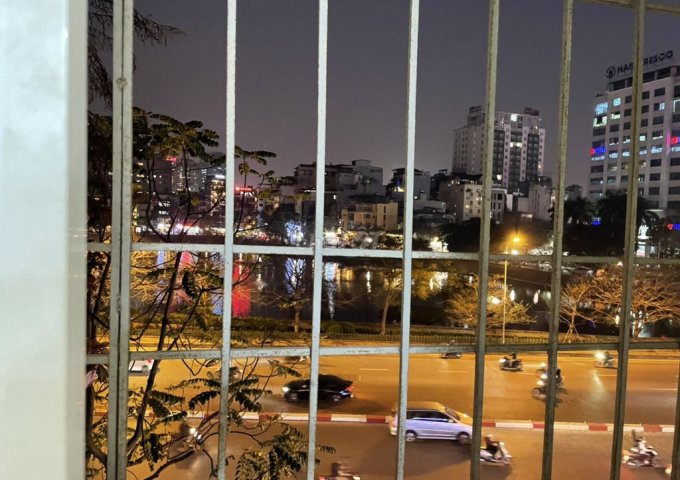 Chính chủ Cho thuê căn hộ chung cư khu vực đường Nguyễn Chí Thanh , hồ Ngọc Khánh.