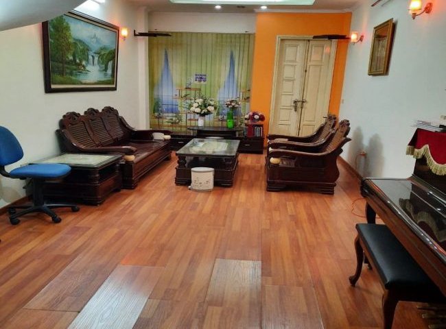 Chính chủ cho thuê nhà 5 tầng tại ngõ 91 Nguyễn Chí Thanh - Láng Hạ - Đống Đa