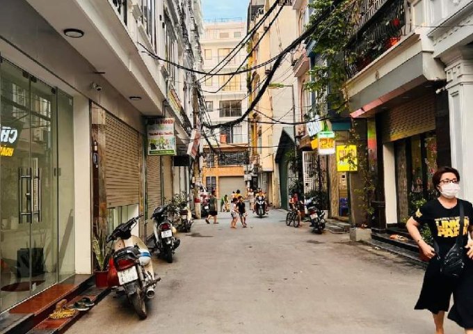 NHÀ ĐẸP NGÕ 17 NAM DƯ, KINH DOANH, Ô TÔ QUA NHÀ 39M 5T Chỉ 4 tỷ 750 triệu