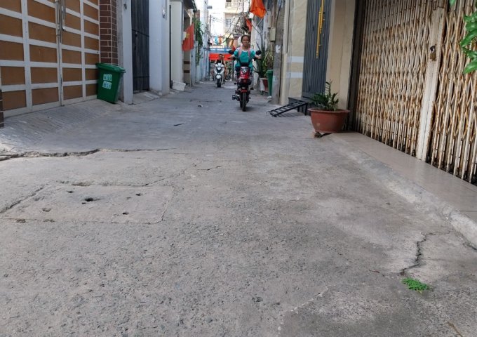 Bán nhà HXH - PLB, Q9 đường 339 - 90M2, 2T,3PN, 2WC - 4.8 Tỷ .