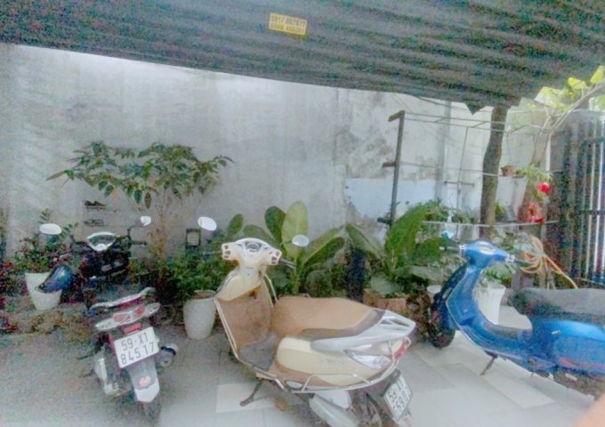 Bán nhà HXH - PLB, Q9 đường 339 - 90M2, 2T,3PN, 2WC - 4.8 Tỷ .