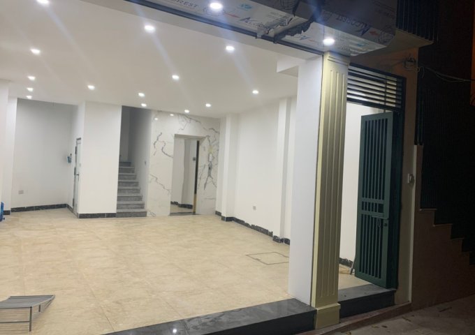 Bán nhà mặt ngõ 32 đường Bưởi, Q. Ba Đình. Giá 10,5 tỷ. SĐCC