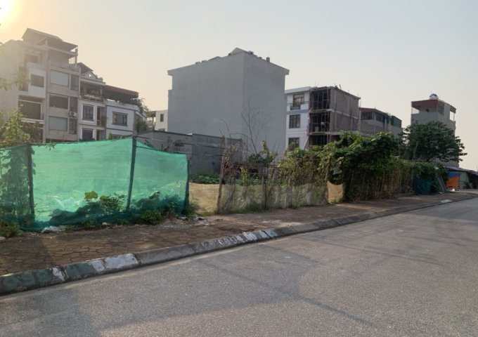 Bán đất tái định cư Giang Biên view cánh đồng, dự án công viên ánh sáng, xây định cư tuyệt vời