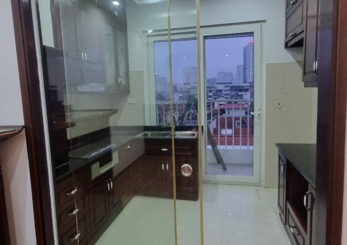 Bán căn hộ chung cư N08B Dịch Vọng chung cư của bộ công an căn góc 117,6m2 3PN view công viên