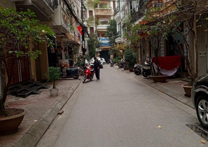 Chính chủ bán nhà phố Nguyễn Chánh, Cầu Giấy Hà Nội đường ô tô tránh nhau