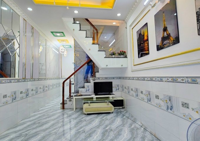 Bán nhà mới đẹp hẻm 96 Đào Tông Nguyên, Nhà bè, Dt 3,5x9m. Giá 1,45 tỷ