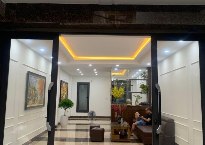 Bán nhà Phân lô  ĐỘI NHÂN - BA ĐÌNH, gara -THANG MÁY-ở ngay 52m 6tầng 11.7tỷ