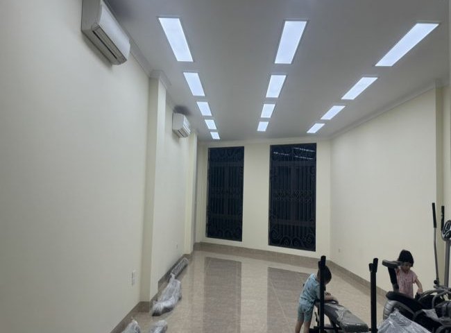 Cho thuê 2/7 tầng nhà phố hồ Văn Chương, Phuờng Văn Chương, Đống Đa