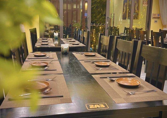 Cần sang nhượng Nhà hàng chay đang hoạt động tại phố Nguyễn Sơn, Long Biên, Hà Nội