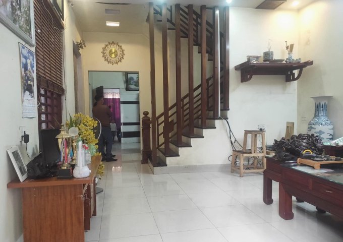 Cần bán nhà 3 tầng ở Yên Phong- Tỉnh Bắc Ninh (Gần KCN Yên Phong - Cty Samsung Yên Phong)