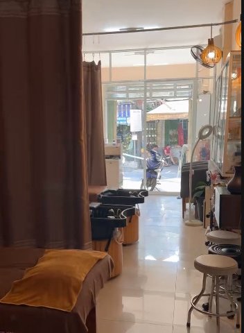 SANG NHƯỢNG SPA – NAIL – MI – GỘI ĐẦU TẠI THỦ ĐỨC CHỈ 180 TRIỆU BAO GỒM CỌC - HỔ TRỢ ĐÀO TẠO THÊM TAY NGHỀ NẾU CẦN.