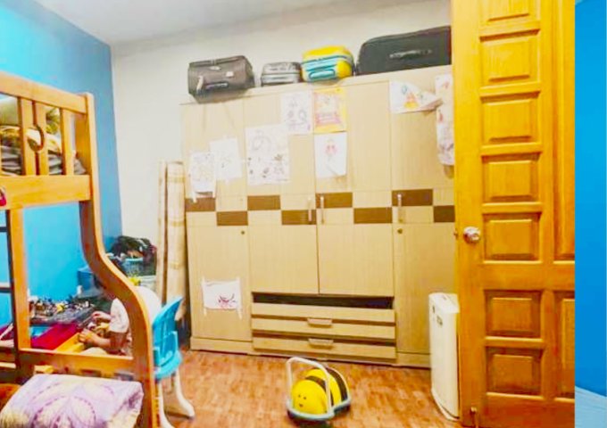 Bán gấp nhà Thiên Hiền, lô góc đắc địa, ngõ thông gần phố, kinh doanh đỉnh, 56m2, mặt tiền 4.4m, giá 7.9 tỷ