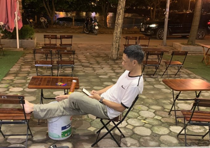 Cần chuyển nhượng quán coffee tại số 2 hồ Văn Quán, Hà Đông