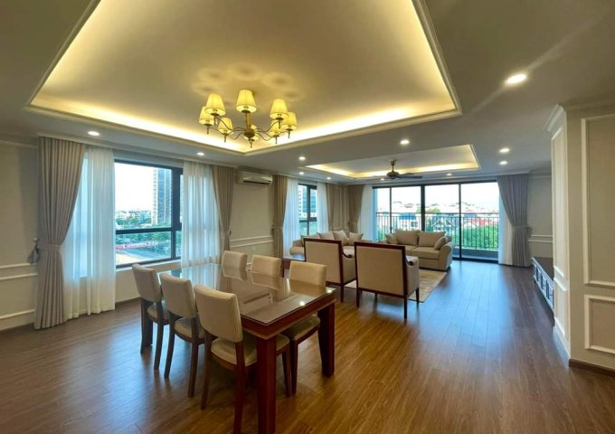 Chính chủ cho thuê căn hộ 3PN - A503 Udic Westlake. View cầu Nhật Tân và Lotte Mall Tây Hồ.