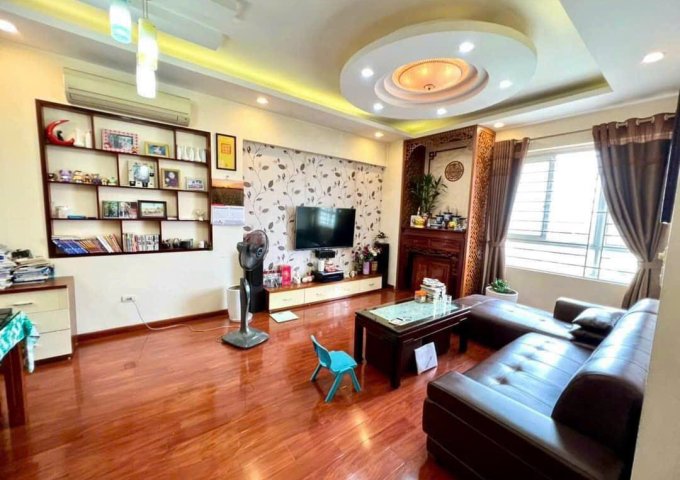 CHÍNH CHỦ cần bán căn hộ chung cư 130 NGUYỄN ĐỨC CẢNH, HOÀNG MAI, Hà Nội.