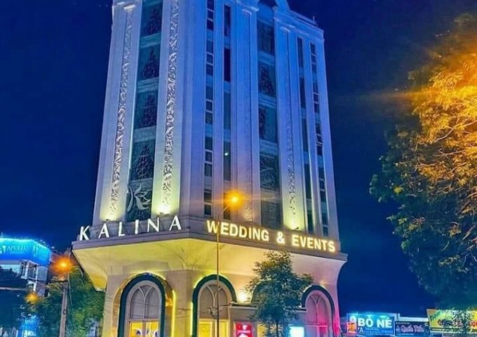 CẦN BÁN NHÀ ĐẤT QUẬN 6, QUẬN 7, QUẬN TÂN PHÚ, TP HCM