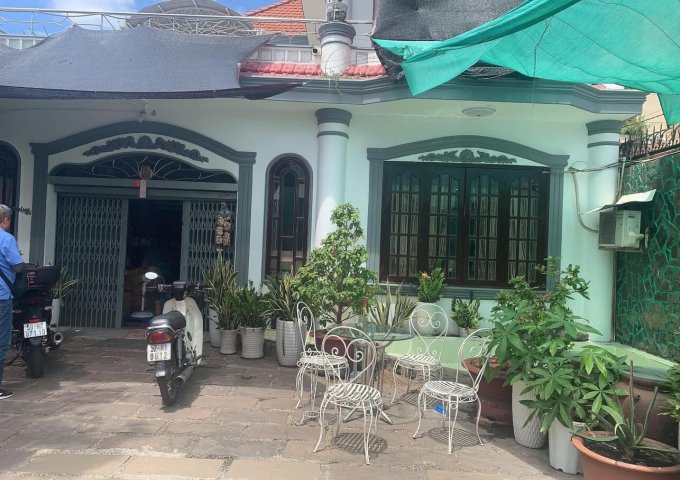 CẦN BÁN NHÀ ĐẤT QUẬN 6, QUẬN 7, QUẬN TÂN PHÚ, TP HCM