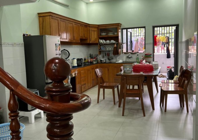 Nhà chính chủ cần bán- Khu phố Đông Ba, Phường Bình Hòa , Thị Xã Thuận An, Tỉnh Bình Dương.