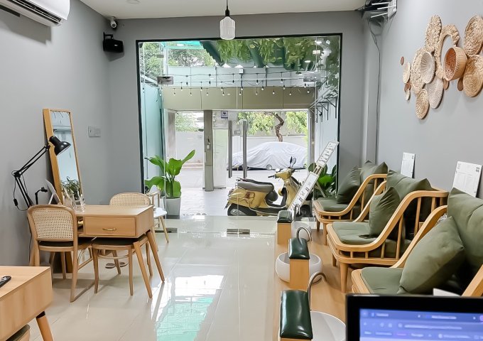 Cần sang nhượng salon nail, mi, gội tâm huyết tại Thủ Đức, TPHCM