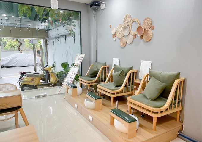 Cần sang nhượng salon nail, mi, gội tâm huyết tại Thủ Đức, TPHCM