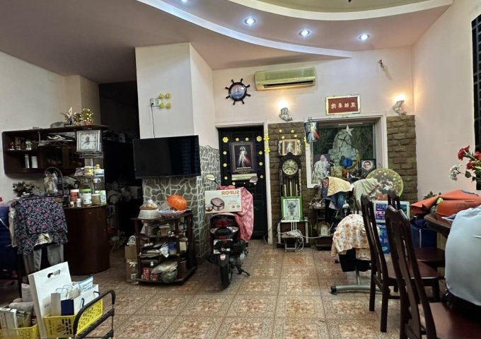 Bán Nhà MT - Đường Lê Trực - Quận Bình Thạnh - 130m2 - 4Tầng - Chỉ Nhỉnh 17 Tỷ .