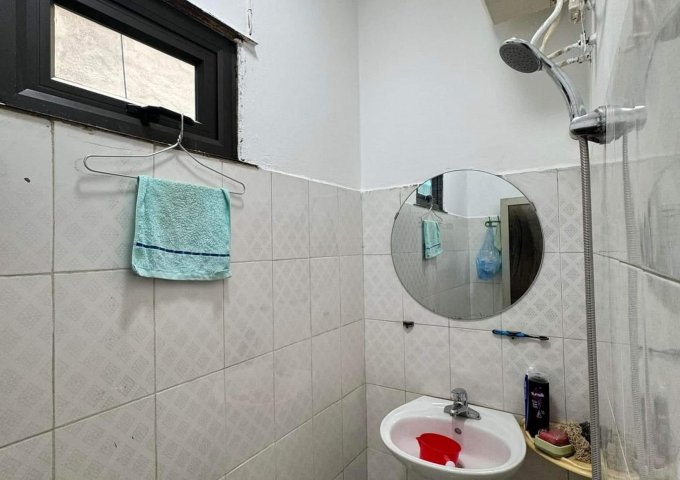 Chính chủ cần bán nhà 3 tầng 2 mặt ngõ thoáng, ngõ Giếng Mứt, Bạch Mai sổ đỏ đẹp giao dịch ngay