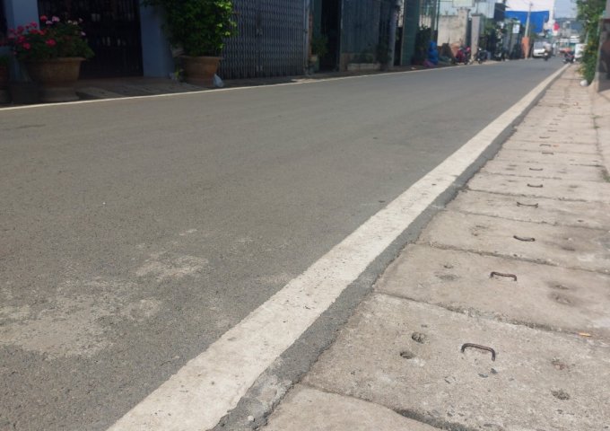 CẦN BÁN CĂN NHÀ ĐẸP NGAY TRUNG TÂM THỊ TRẤN LIÊN NGHĨA - HUYỆN ĐỨC TRỌNG