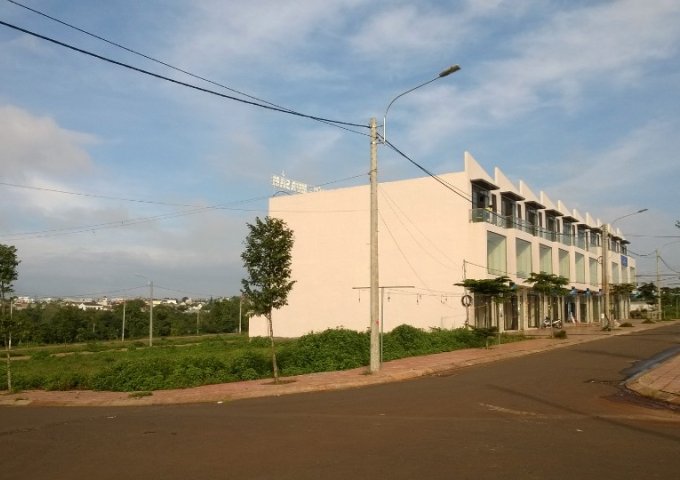 Bán đất tại Dự án Buôn Hồ Palama, Buôn Hồ,  Đắk Lắk diện tích 120m2  giá 1 Tỷ