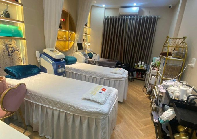 Chính chủ cần sang nhượng spa tại phố Hoàng Ngọc Phách -Láng Hạ