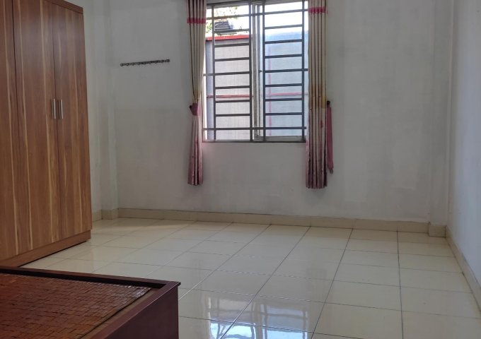 Cho thuê phòng trọ gần sân bay Tân Sơn Nhất, diện tích 26m2