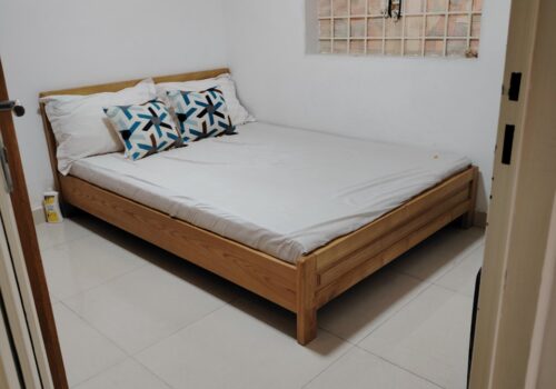 Cho thuê nhà nguyên căn làm văn phòng kinh doanh online và ở tại hẻm xe hơi quay đầu 750 đường Nguyễn Kiệm, phường 4, quận Phú Nhuận, Tp HCM.