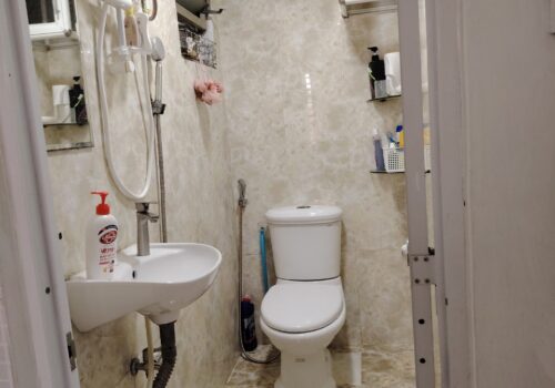 Cho thuê nhà nguyên căn làm văn phòng kinh doanh online và ở tại hẻm xe hơi quay đầu 750 đường Nguyễn Kiệm, phường 4, quận Phú Nhuận, Tp HCM.