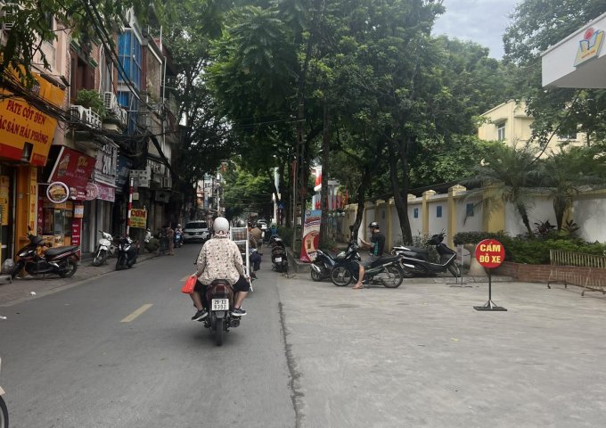 RẺ BẤT NGỜ: Nhà phố Khương Trung,Thanh Xuân-Nhà đẹp ở ngay,ngõ ô tô,SĐCC.