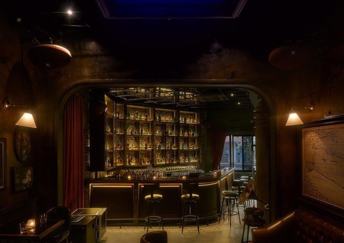 Cần Sang Nhượng Quán Cocktail Bar Siêu Đẹp Ở Hoàn Kiếm Hà Nội khu vực siêu đẹp phố cổ ăn chơi sầm uất Tạ Hiện