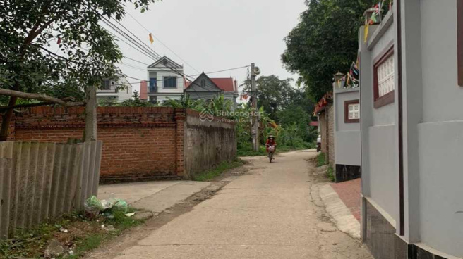 BÁN NHÀ XÓM 1 DƯỢC THƯỢNG - SÓC SƠN - DT 300M2 - 2 TẦNG - NHÀ SÂN RỘNG - Ô TÔ VÀO SÂN THOẢI MÁI