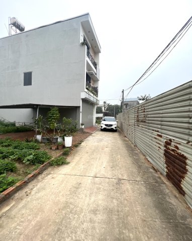 BÁN NHÀ XÓM 1 DƯỢC THƯỢNG - SÓC SƠN - DT 300M2 - 2 TẦNG - NHÀ SÂN RỘNG - Ô TÔ VÀO SÂN THOẢI MÁI