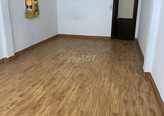 Cho thuê Văn Phòng Riêng Biệt , làm việc độc lập mặt đường Phố Vọng