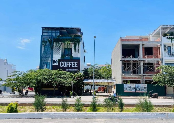 BÁN NHÀ VÀ ĐẤT VIEW BIỂN VIEW SÔNG - NHA TRANG