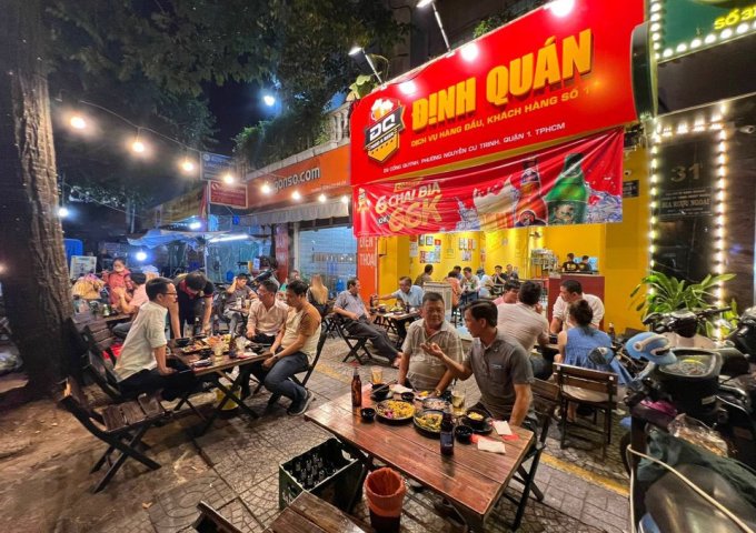 CẦN SANG QUÁN NHẬU Địa chỉ: mặt tiền, số 29 Cống Quỳnh, Phường Nguyễn Cư Trinh, Quận 1 , TP Hồ Chí Minh