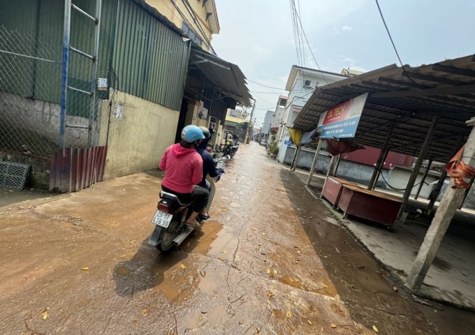 Bán mảnh đất siêu hiếm - siêu đẹp tại mặt chợ An Lãng - Văn Tự - Thường Tín - Hà Nội.